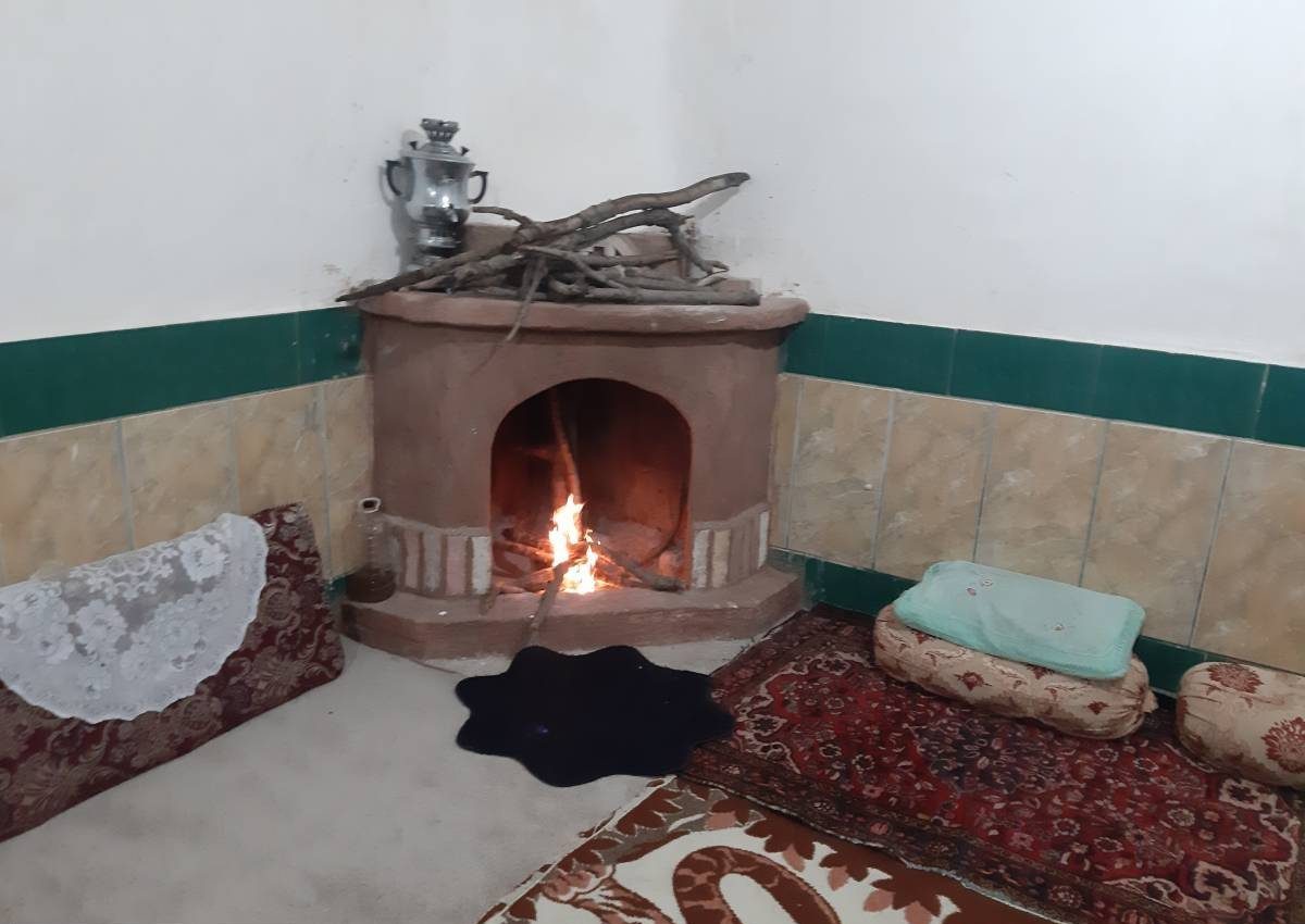 اقامتگاه بومگردی کی قباد دهدز