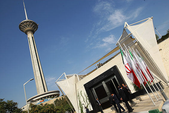 رصدخانه شهرداری تهران برج میلاد رصدخانه شهرداری تهران برج میلاد