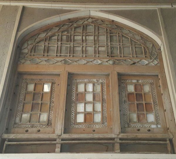 خانه مویدی زفره فلاورجان خانه مویدی زفره فلاورجان