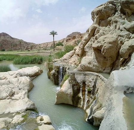 تخت عروس ازمیغان