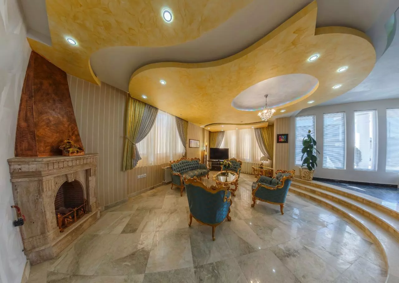هتل مدائن بندرانزلی