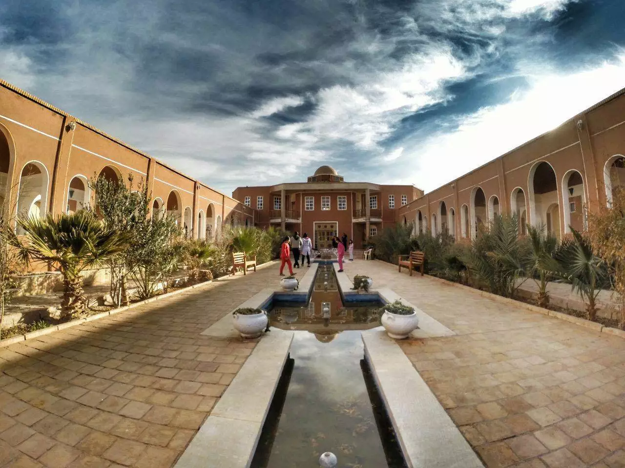 هتل کویری بالی