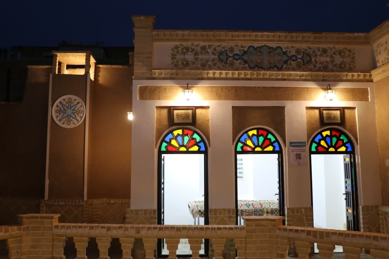 خانه پورحسینی‌های سمنان