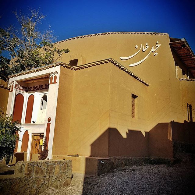 عمارت خیل خان مهدیشهر عمارت خیل خان مهدیشهر