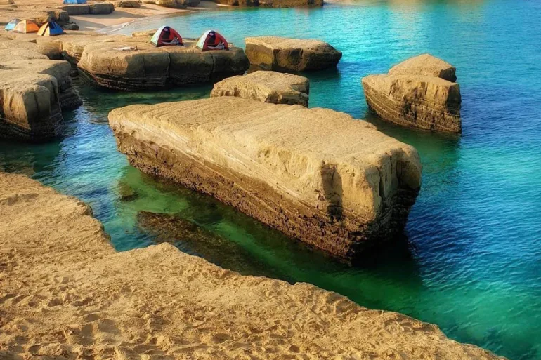 ساحل خماسی جزیره هنگام