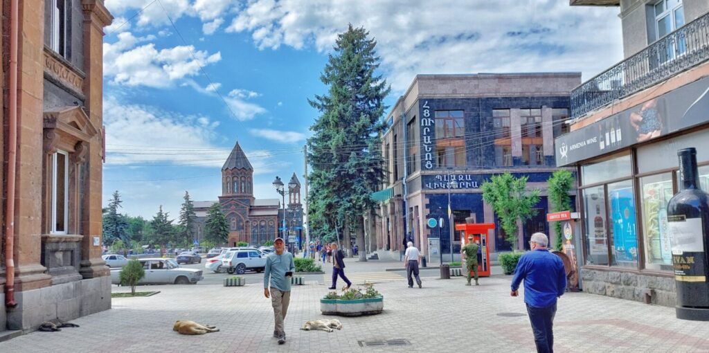 جاهای دیدنی گیومری