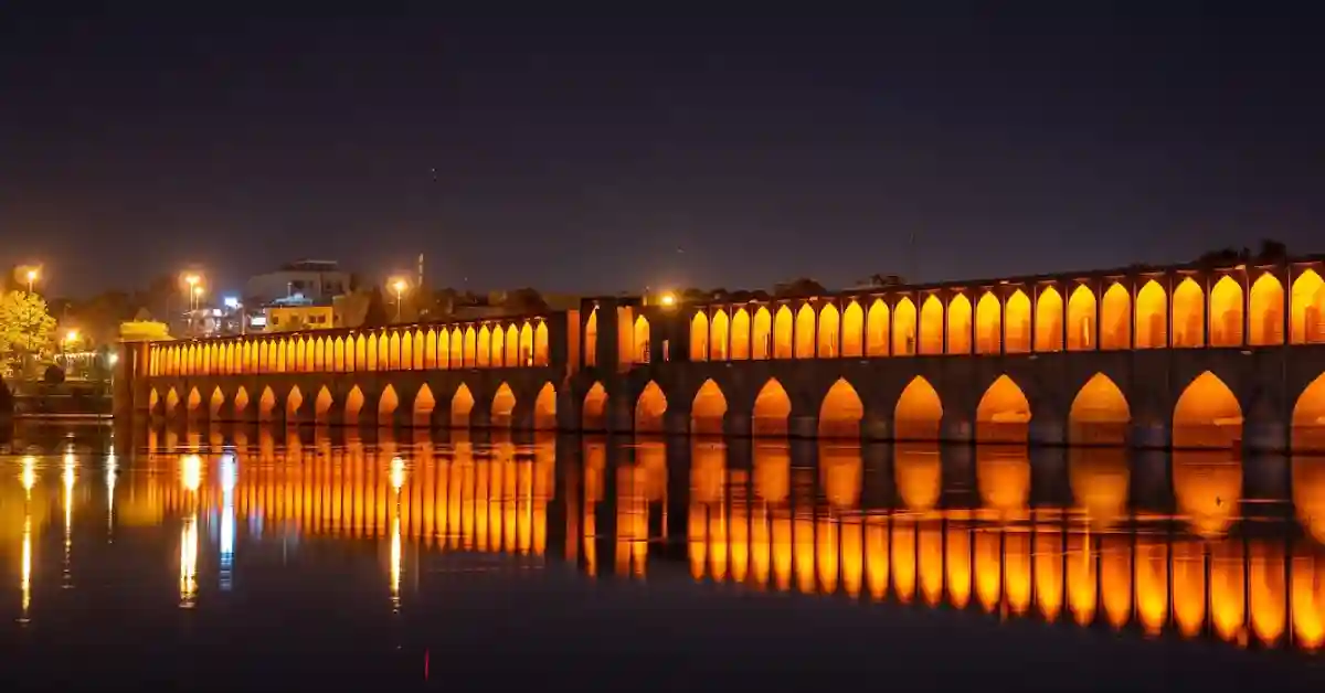 سی و سه پل سی و سه پل