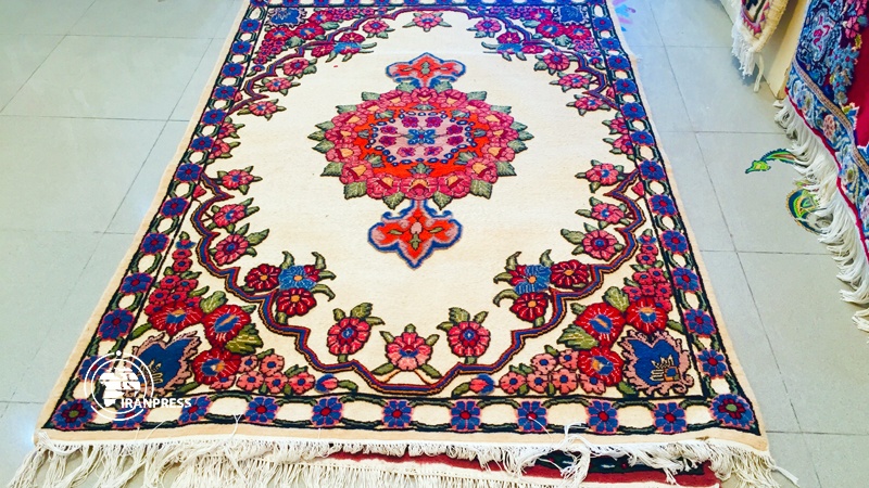 گلیم نقش برجسته