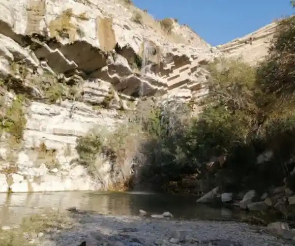 آبشار ژیروزن (ایوان)