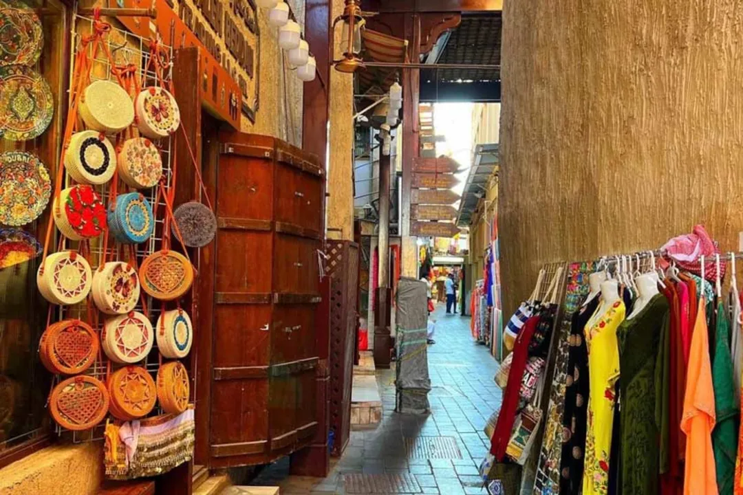 بازار مینا