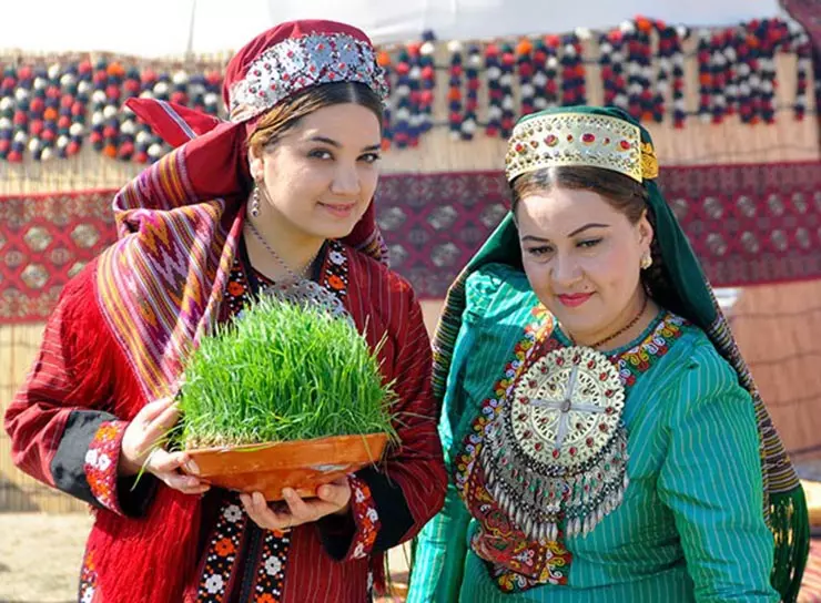 فرهنگ ایرانی و همسایگانش