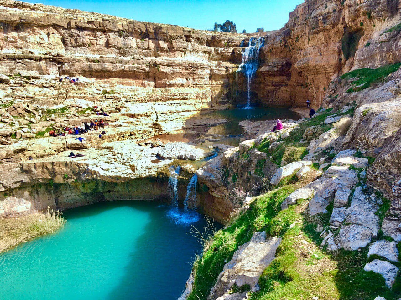 آبشار چشمه گوش آبشار چشمه گوش