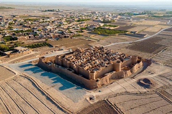 قلعه سریزد قلعه سریزد