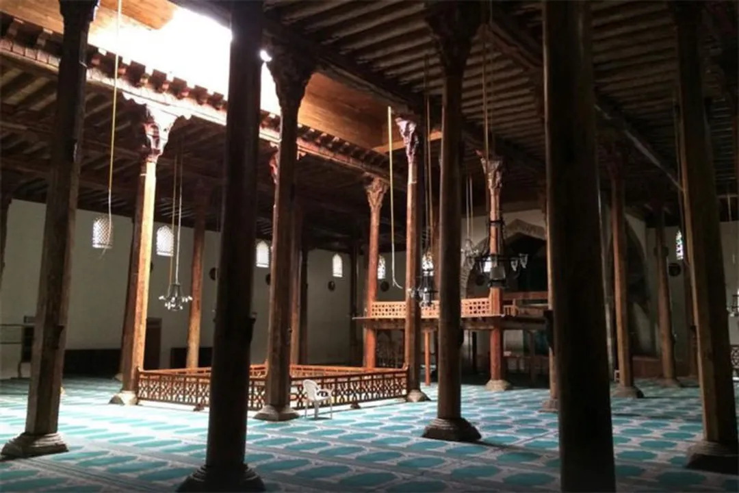 مسجد شرف اوغلو مسجد شرف اوغلو