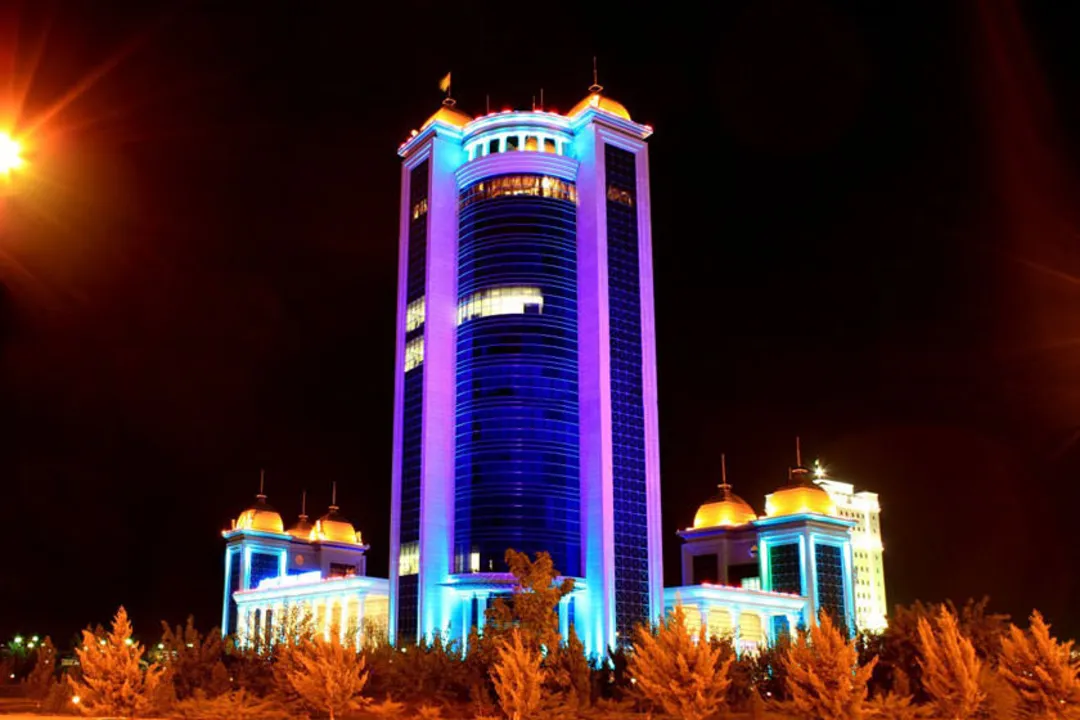 مرکز خرید پایتخت مرکز خرید پایتخت