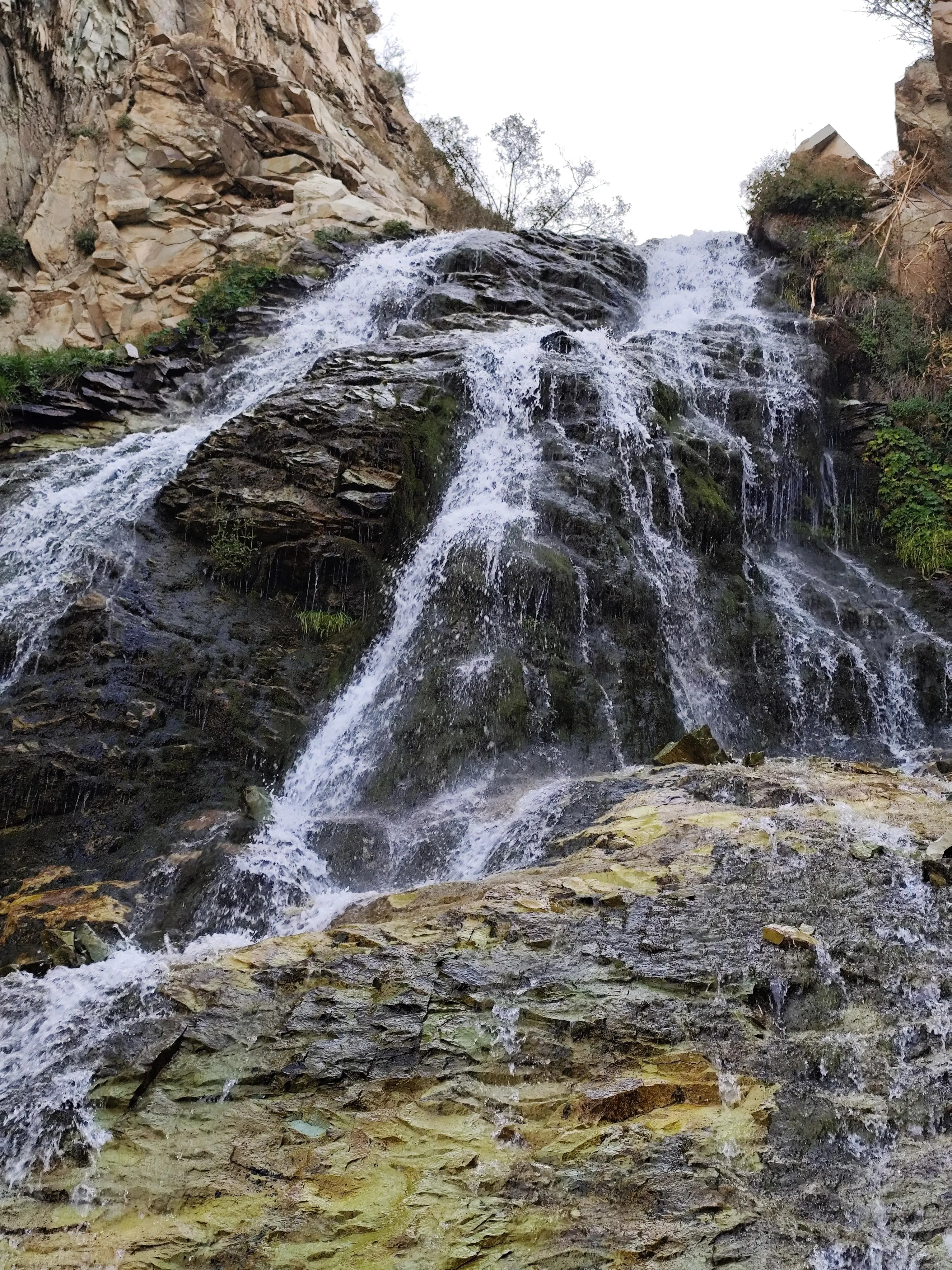 آبشار شکرآب