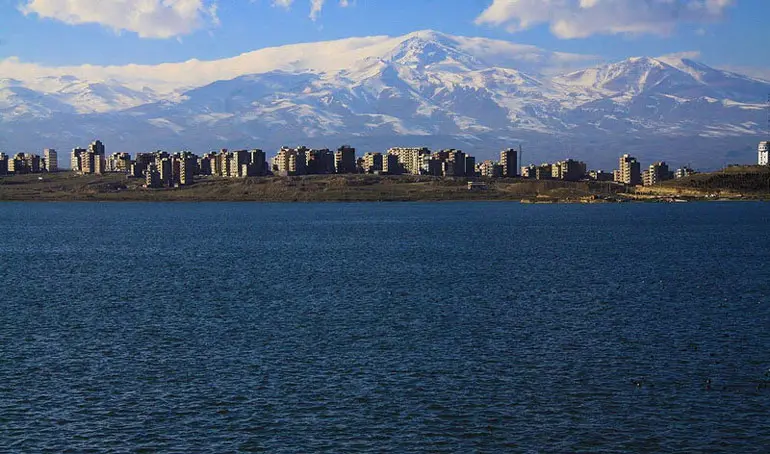 دریاچه شورابیل دریاچه شورابیل