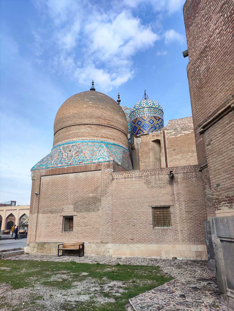 بقعه و موزه شیخ صفیالدین اردبیلی بقعه و موزه شیخ صفیالدین اردبیلی