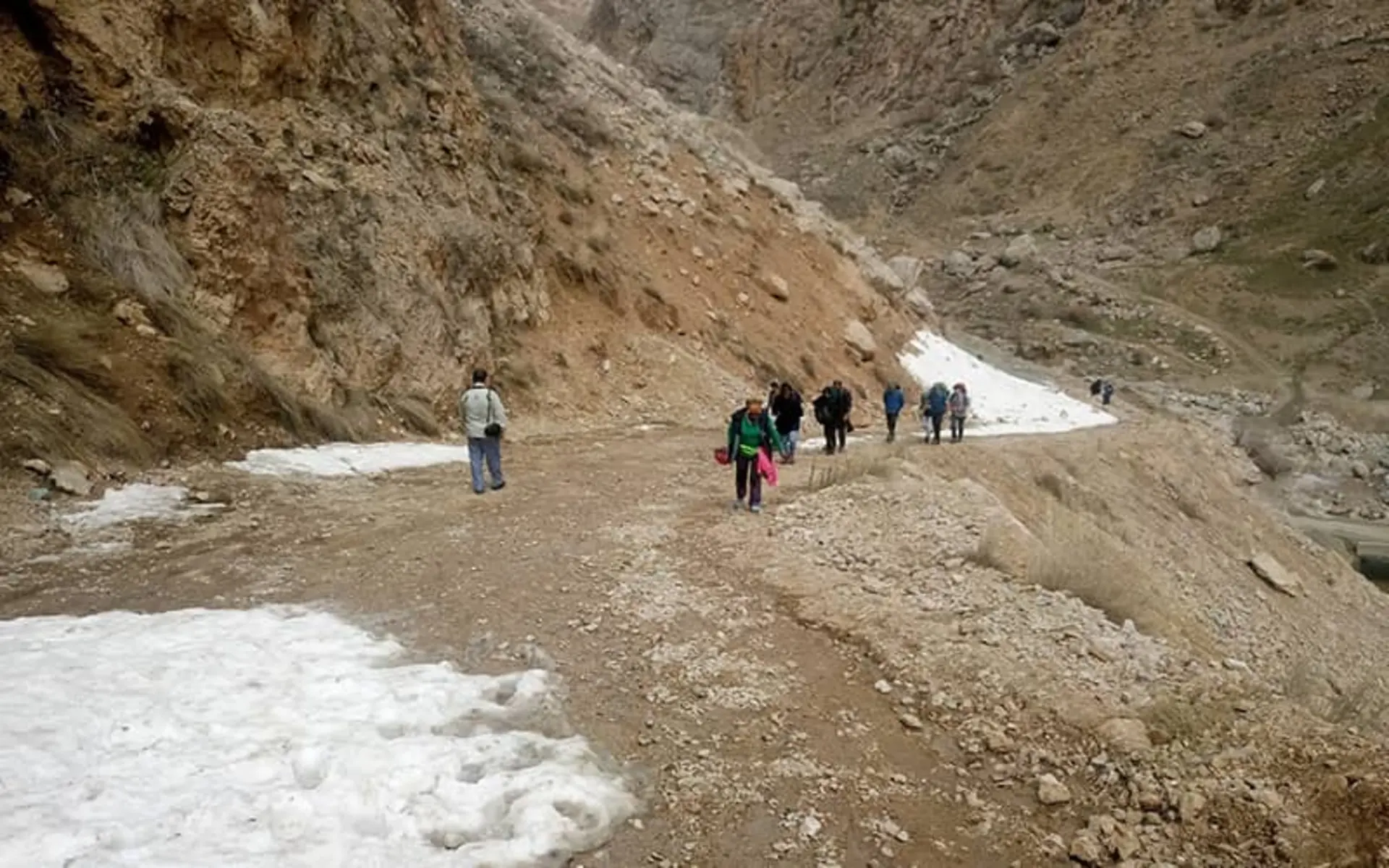 غار یخ مراد
