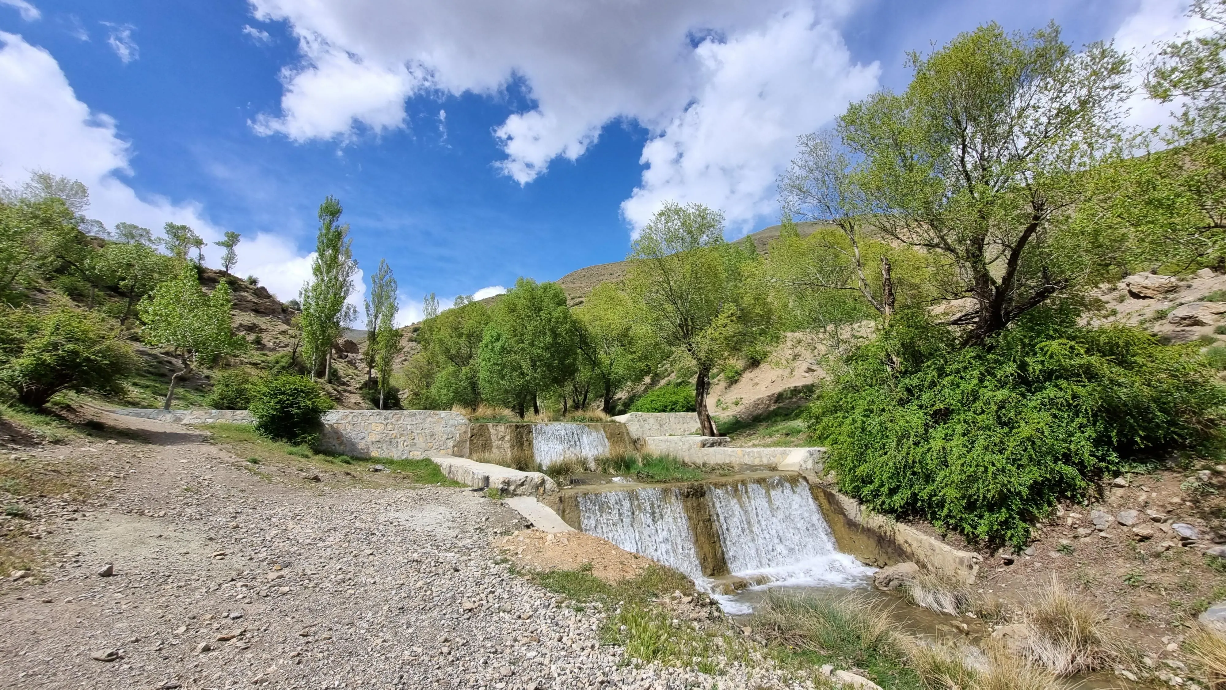 آبشار تیزآب دماوند