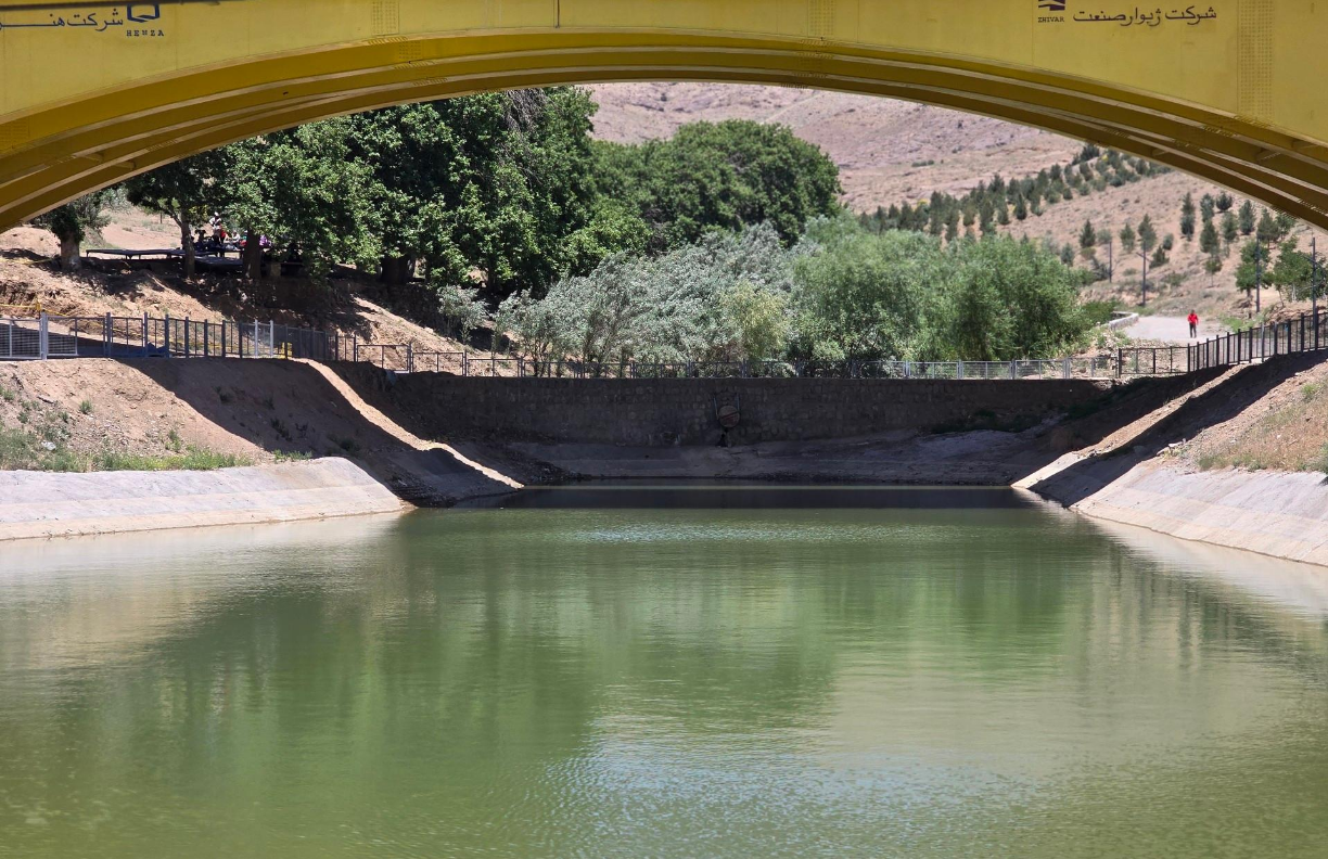 دهکده گردشگری باغستان