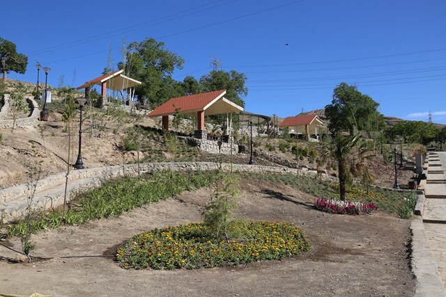 دهکده گردشگری باغستان