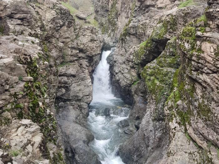 آبشار تیزآب