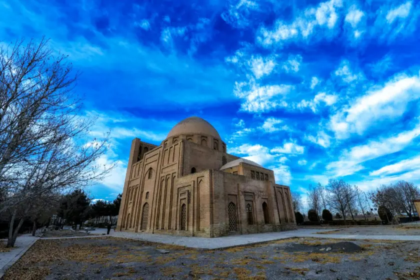 گنبد هارونیه مشهد